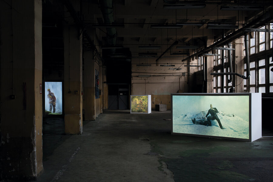 Róża Duda a Michał Soja (ASP Krakow): Jsem synem horníka, video, instalace, 2018